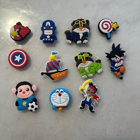 Other - Lote Assorted Cartoon Character Shoe Charms